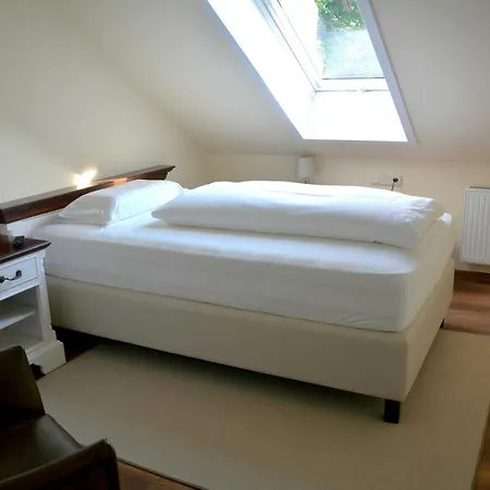 Wildhof Hotel Neustrelitz Buitenkant foto